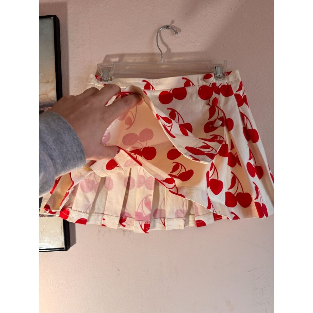 Vintage Luella Bartley Cherry Print Pleated Wrap Mini Skirt Size 3 - Picture 7 of 9